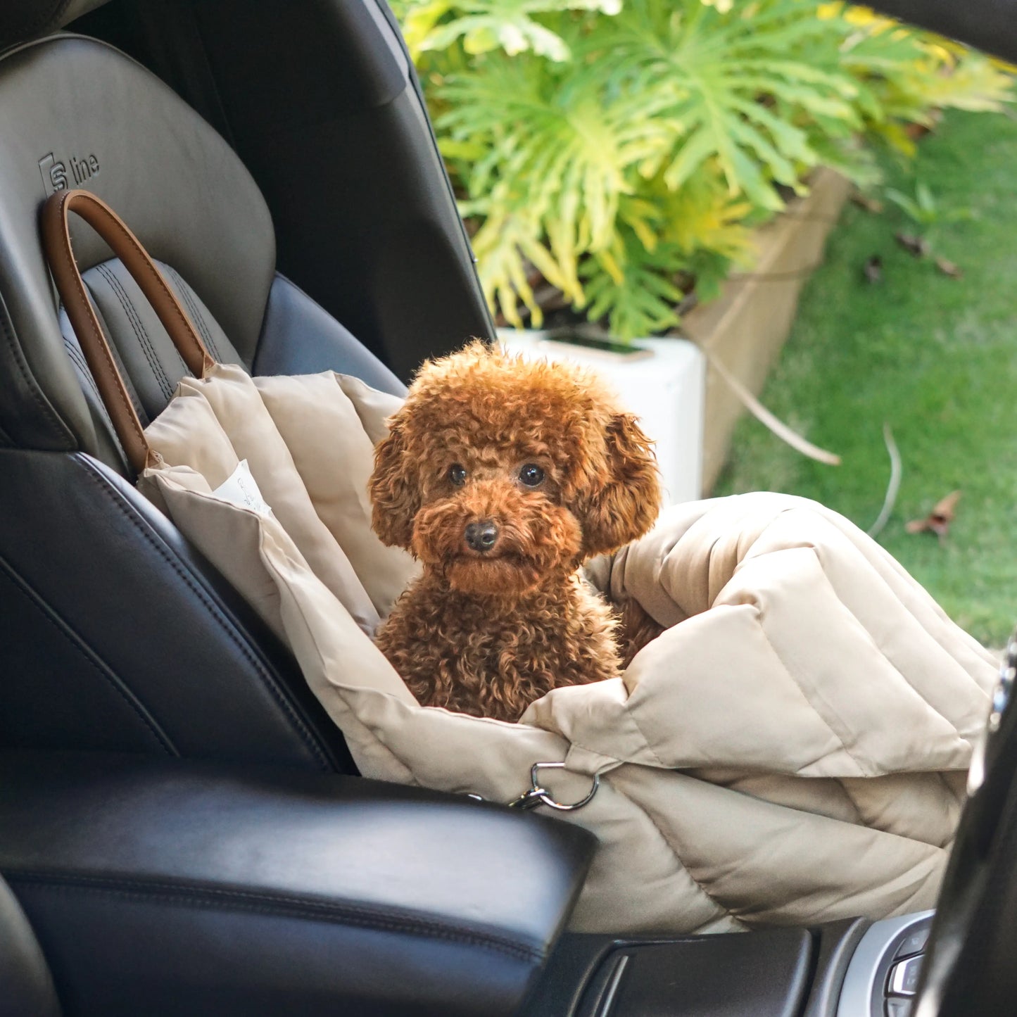Bilsete til hund - beige - Dyrekompaniet