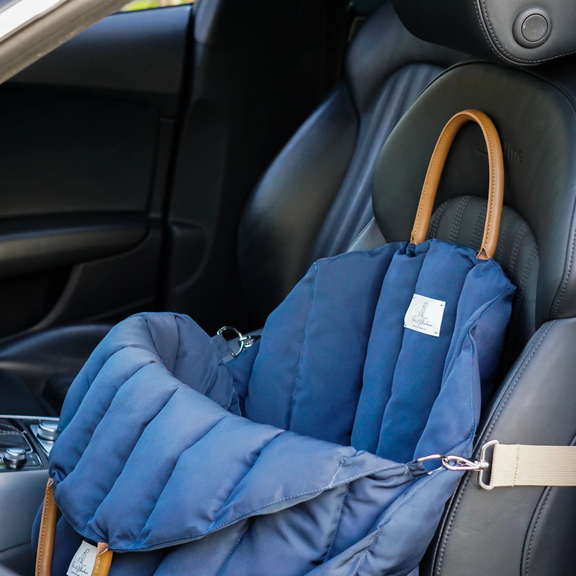 Bilsete til hund - mørk blå - Dyrekompaniet