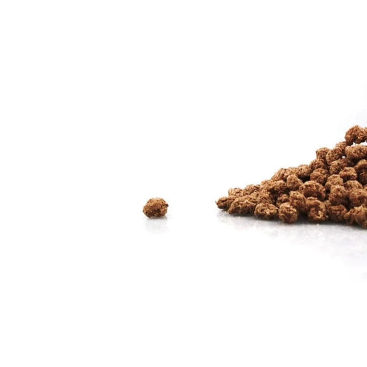 Hundesnacks - biter med biff og råmelk - Dyrekompaniet