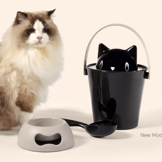 Oppbevaring tørrfor katt svart - Dyrekompaniet