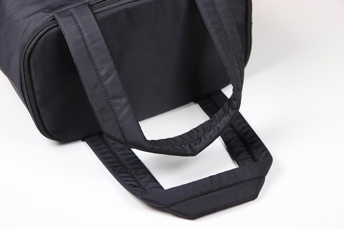 Reiseveske til hund og katt svart/grønn - Dyrekompaniet