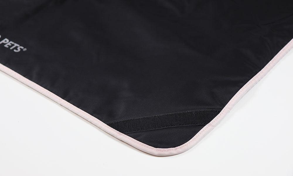 Stor bilsetebeskyttelse for hund i bil svart/grønn - Dyrekompaniet